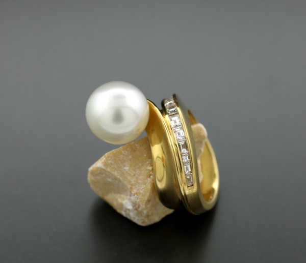 anillo de perlas del Mar del Sur
